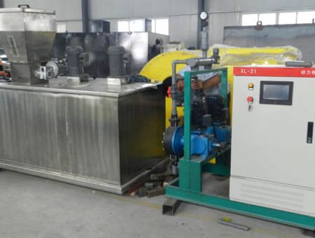 點(diǎn)擊查看詳細(xì)信息<br>標(biāo)題：全自動(dòng)不銹鋼加藥裝置 閱讀次數(shù)：4755